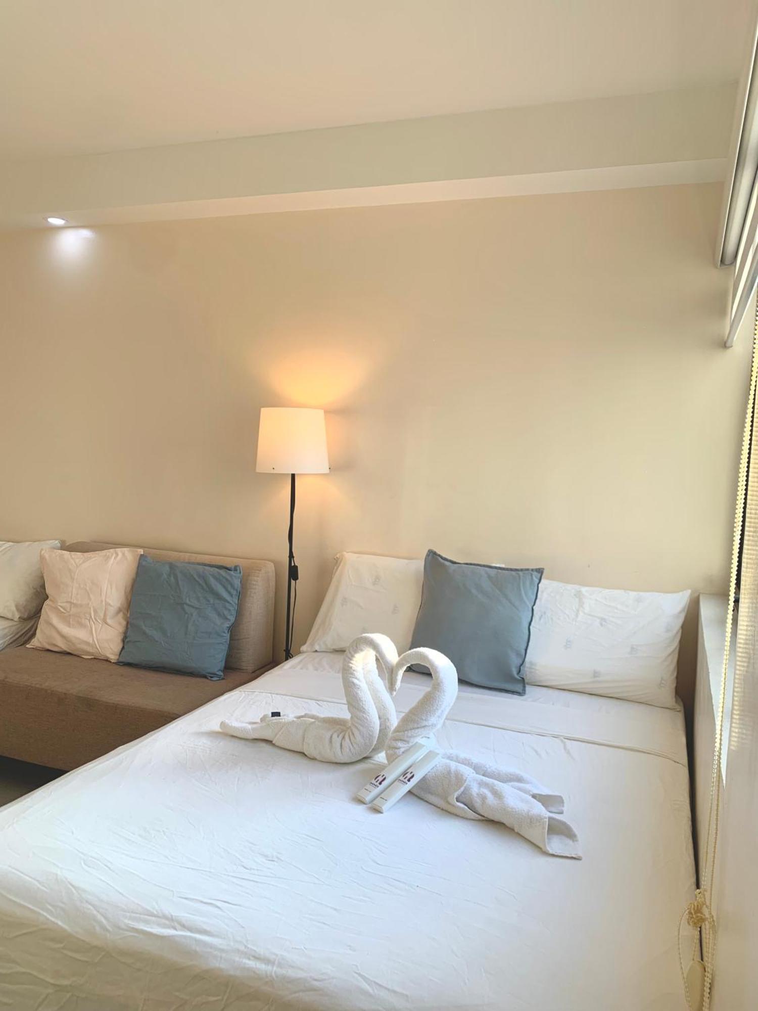 The Persimmon Studios Near Ayala And Sm City Cebu Quarto foto